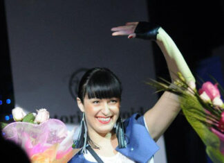 VIKTORIA LOGOIDA BIOGRAPHY, MAKE-UP ARTIST