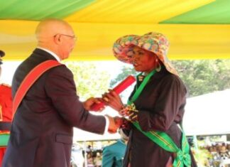 Fashion icon Grace Jones receives Order of Jamaica in style