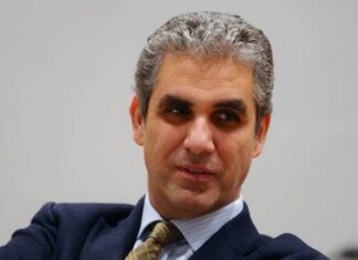 Foa censuri Adinolfi e non un bacio