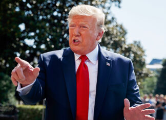 Donald Trump: sei transgender? Ti licenzio!