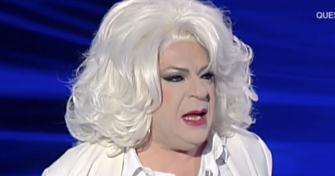 Mauro-Coruzzi-Platinette-gay-Vaticano-Sinistra