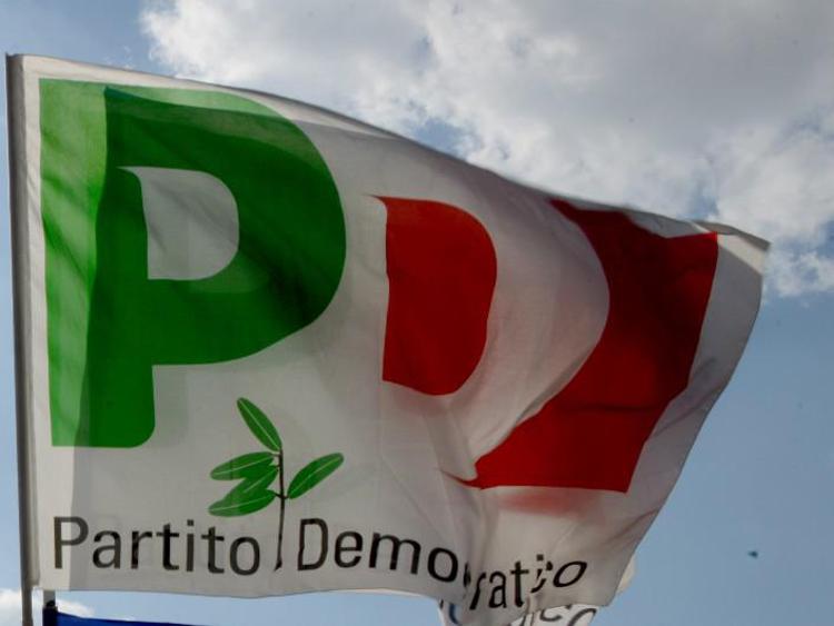 pd_bandiera4_fg