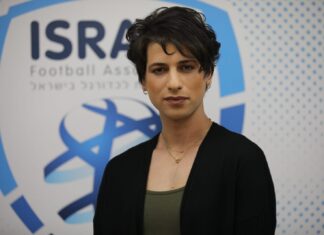 Israele: il primo arbitro transgender della storia del calcio