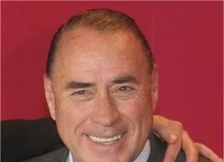 Morto Maurizio Antonini, sosia di Silvio Berlusconi maurizio antonini