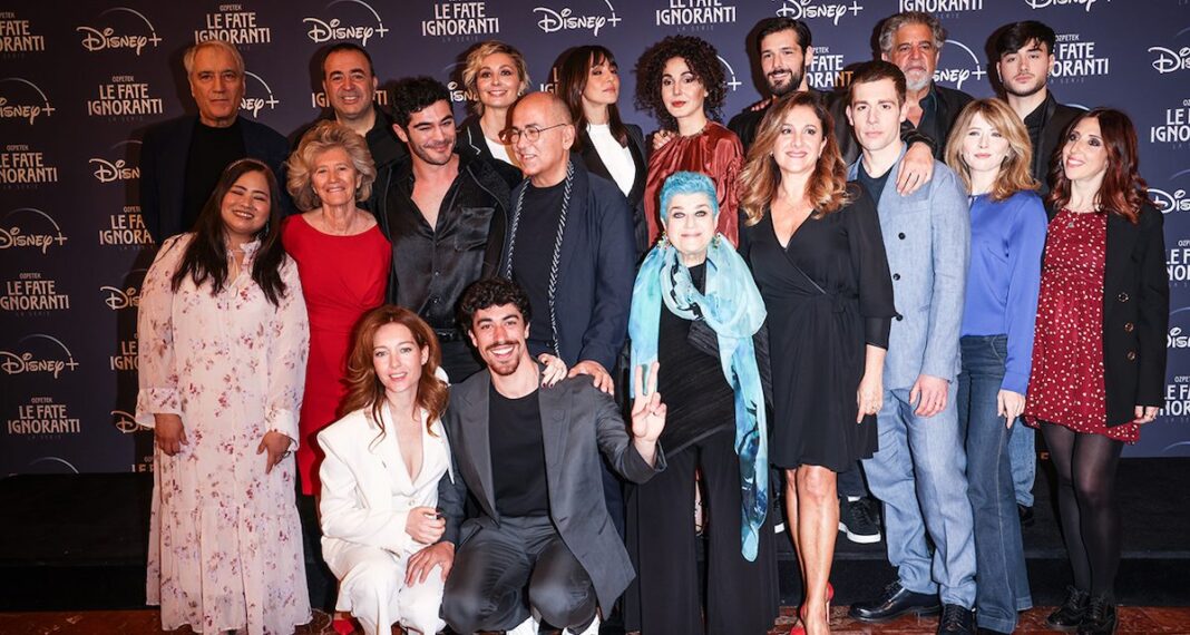 le-fate-ignoranti-ferzan-ozpetek-e-il-cast-della-serie-su-disney