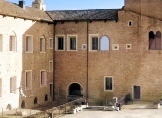 Il Circolo dei Lettori cresce: a Novara inaugura la nuova sede al Castello Sforzesco Castello di Novara