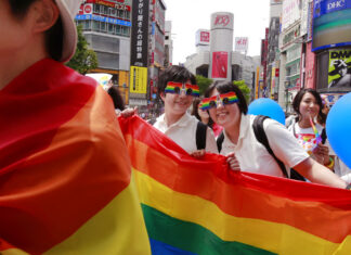 Giappone, un passo in avanti: Tokyo riconosce le coppie gay