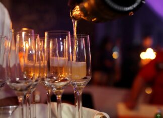 Natale 2022, la tendenza dei consumi di vino Vino Natale 2022