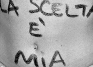 Una maggioranza parlamentare contro l’aborto e lo stato di diritto