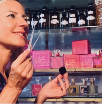 Salvina D’Angelo (Maitre parfumeur): “Le mie creazioni sono carezze olfattive legate alle magie dei luoghi”