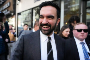 Zohran Mamdani ora può ridersela. 