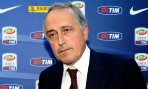 Un volto non esattamente nuovo: Giancarlo Abete. 