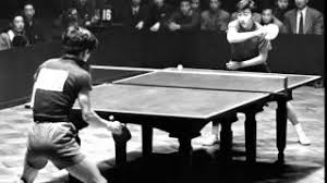 Aprile 1971: storico scambio di visita tra giocatori di tennistavolo di Stati Uniti e Cina: nasce la "diplomazia del ping pong".